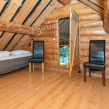 18 Person In Prázdninový dům Ansager